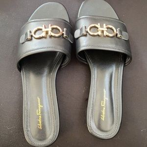COPY - Ferragamo black sandals with gold buckle d…